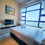 Jesselton Quay Kota Kinabalu City Centre By Lw Suites